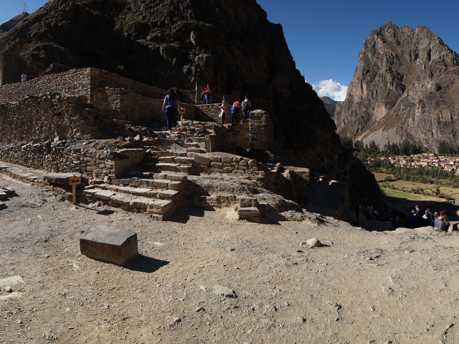 DSC01139 190704o Ollantaytambo 069