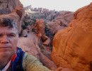 201124 ArchesHike DSC07162 Escalator JeffSelfie